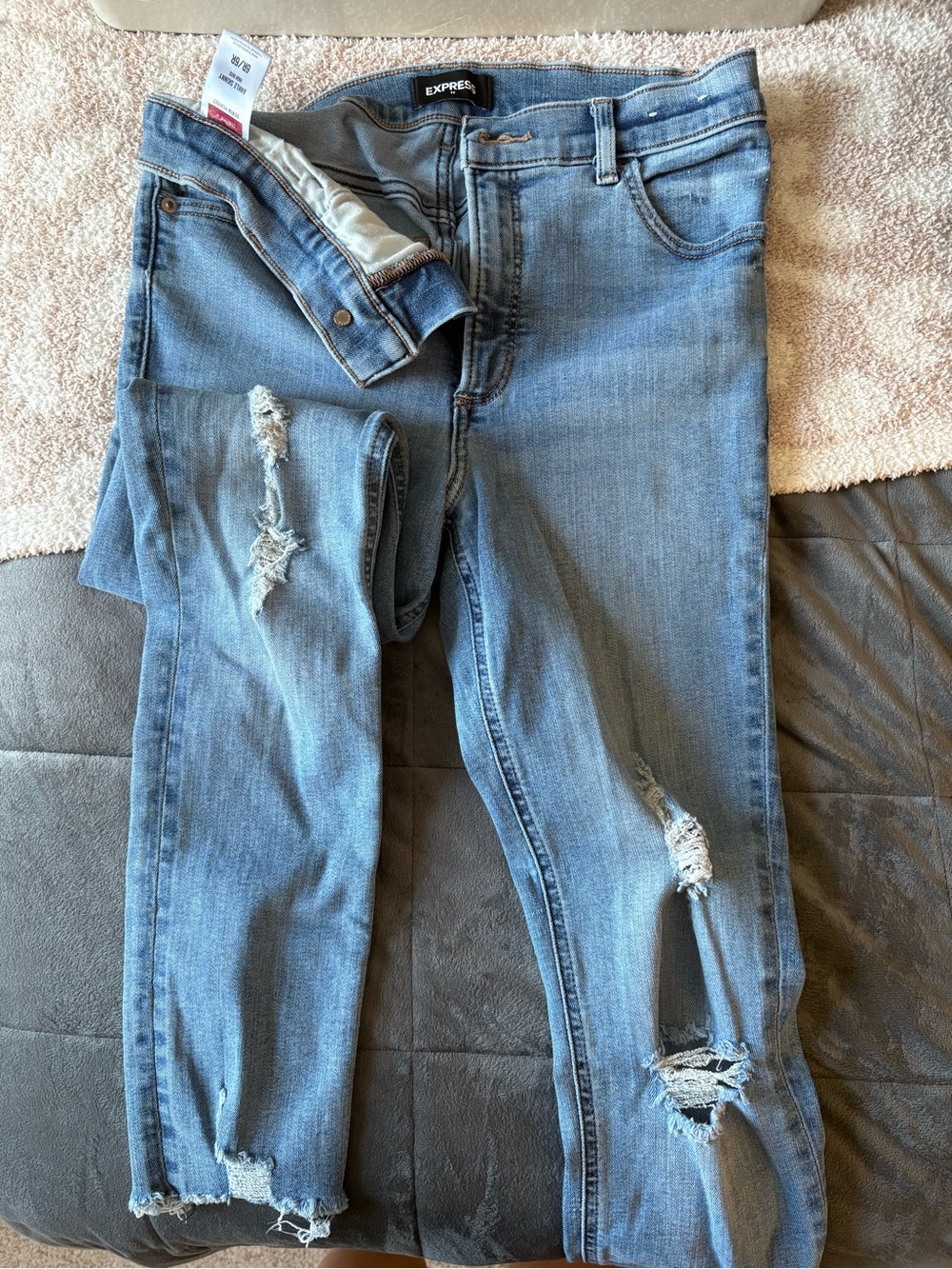 Express Skinny Jeans - Light Blue Distressed